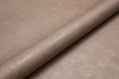 Обои виниловые на флизелиновой основе Трофи база, коричневый Обои виниловые на флизелиновой основе Трофи база, коричневый