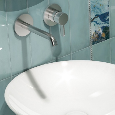 Смеситель для раковины LINEA однорычажный настенный, хром глянец