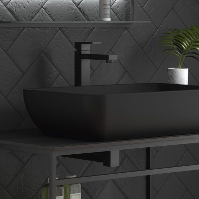 Смеситель для раковины FUTURA однорычажный высокий без донного клапана 3/8, матовый черный