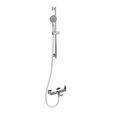 Душевая стойка FUTURA c ручной круглой лейкой и шлангом, без выхода для подачи воды, хром Душевая стойка FUTURA c ручной круглой лейкой и шлангом, без выхода для подачи воды, хром